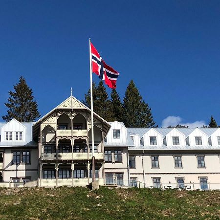 Hotell Eikerapen Gjestegard Aseral Fossdal Exterior foto